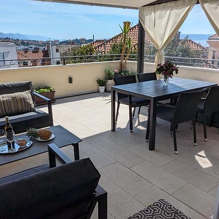 Prime Location Penthouse Apt With A Large Terrace Σπλιτ Εξωτερικό φωτογραφία